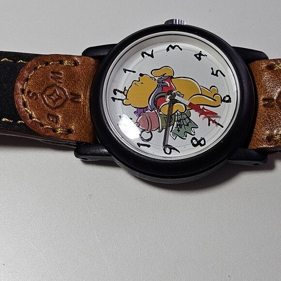 *Sale* Timex Disney Winnie the Pooh Unisex Watch Brown Leather Band main image 12